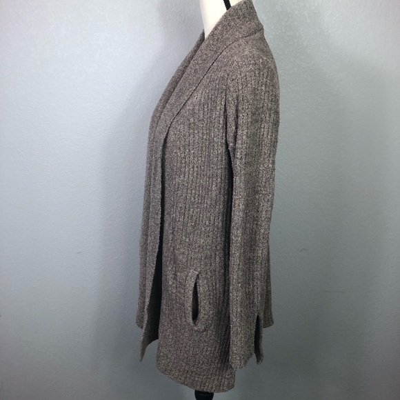 Barefoot Dreams CozyChic Lite Cardigan - Picture 4 of 12